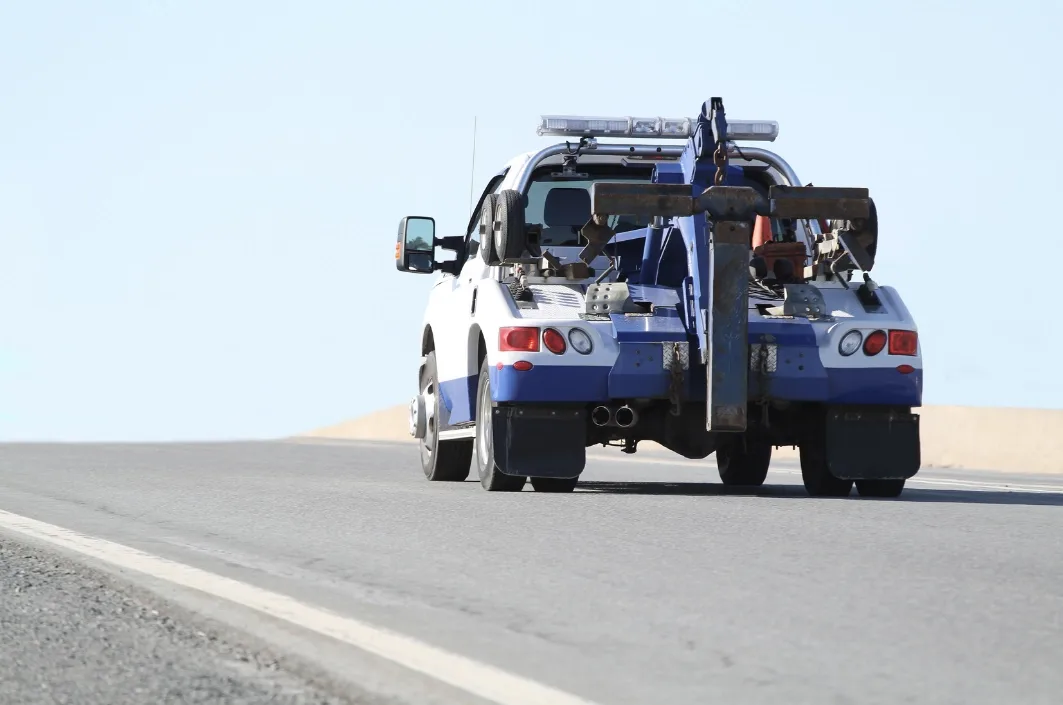San Jose wrecker tow truck on the roadside